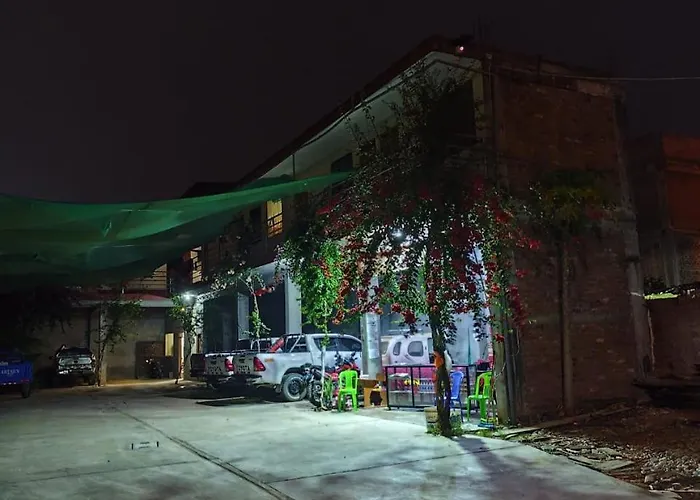 Huyhua ホテル